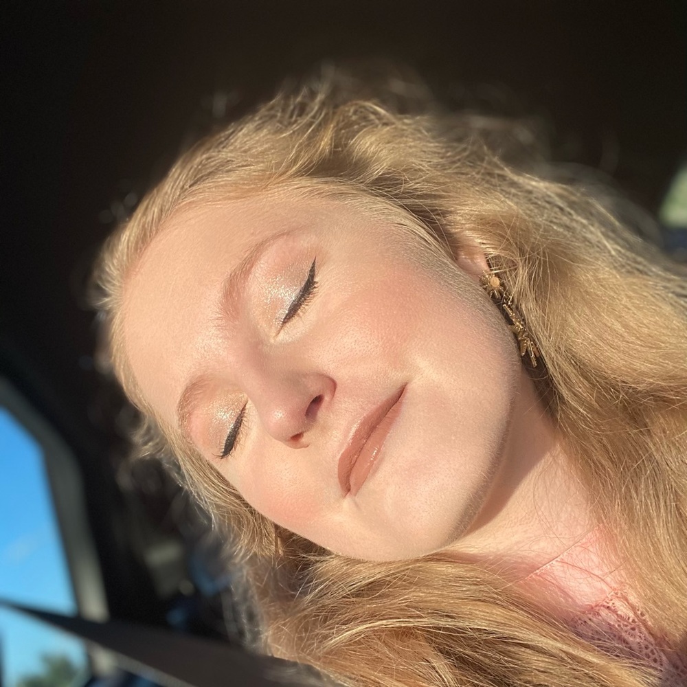 Meet your Posher, Natalie